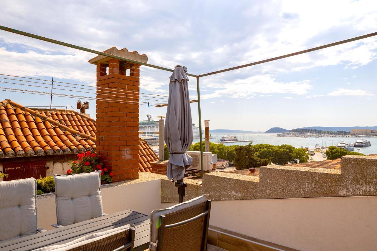 Luxury Apartment Olavia Rooftop Terrace & Seaview Split Buitenkant foto