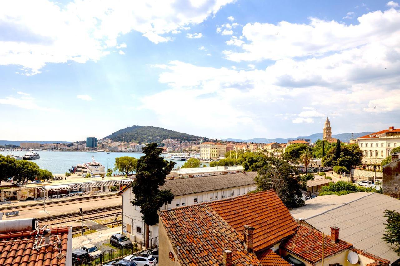 Luxury Apartment Olavia Rooftop Terrace & Seaview Split Buitenkant foto