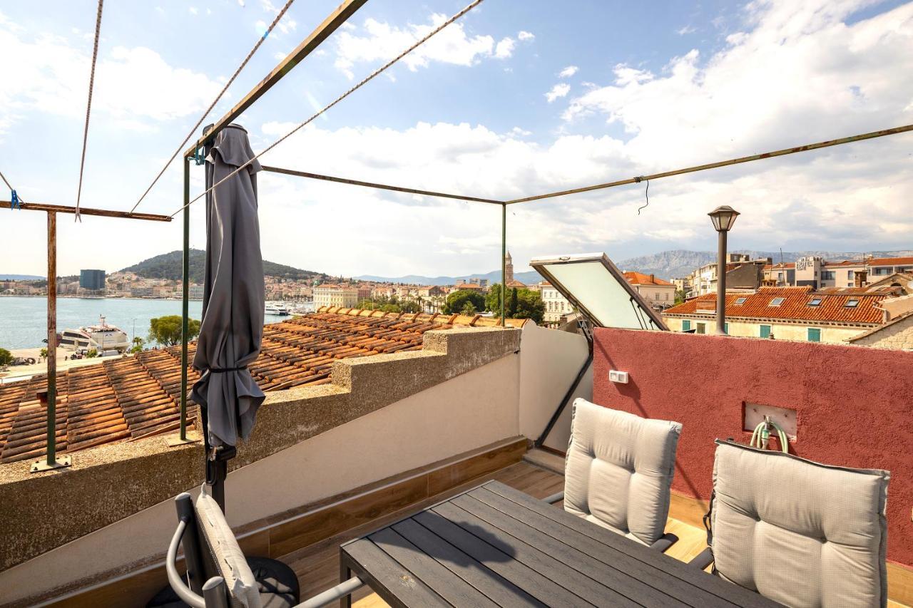 Luxury Apartment Olavia Rooftop Terrace & Seaview Split Buitenkant foto